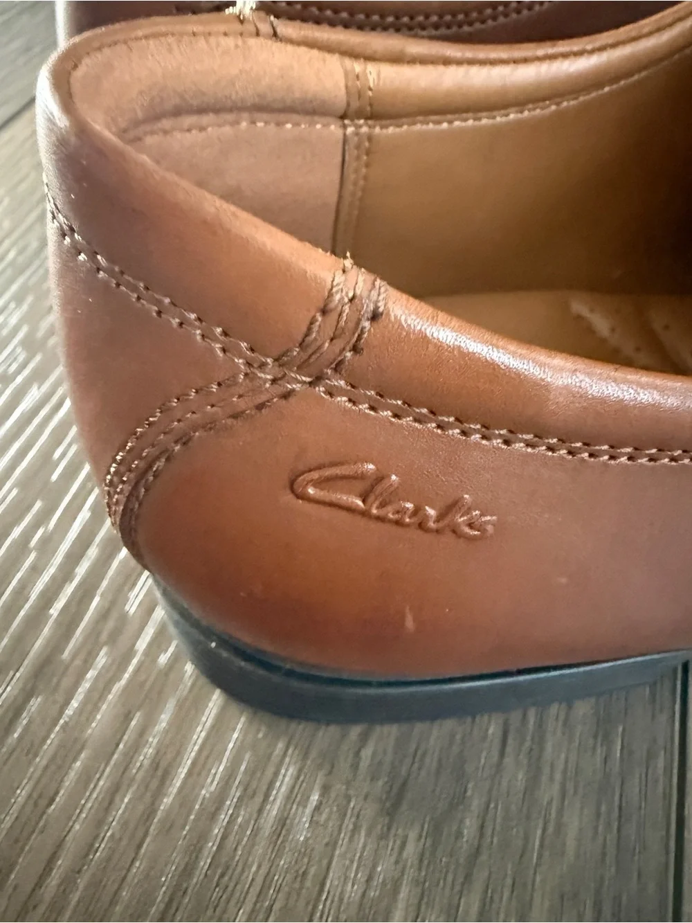 Clark’s Men's Classic Brown Leather Lace-Up Dress Shoes-10M-new without box